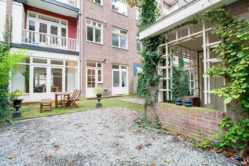 House Image 2