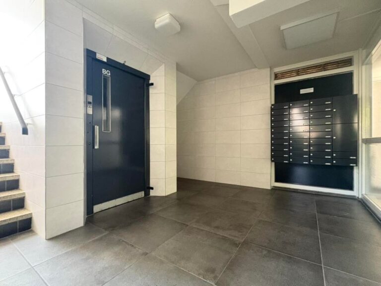 House Image 3