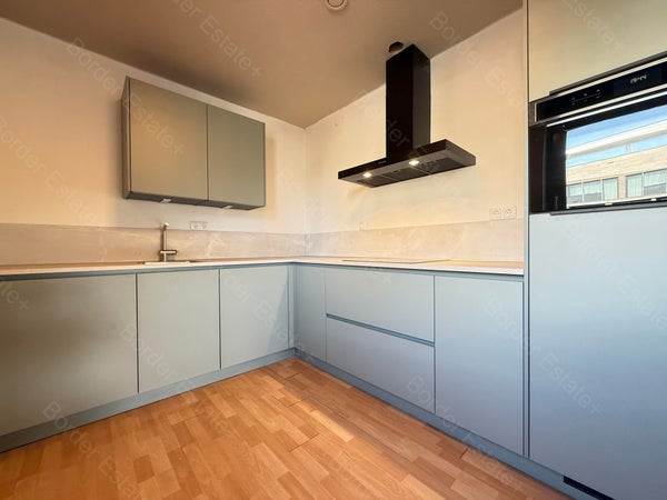 House Image 5