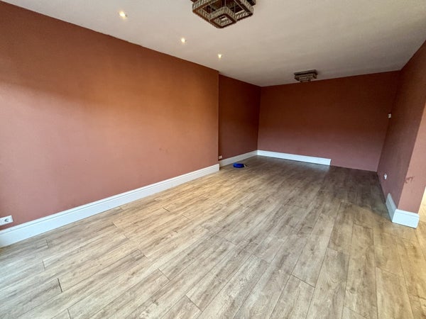 House Image 2