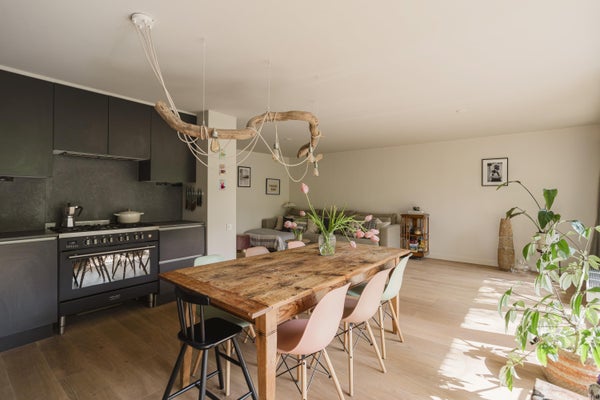House Image 5