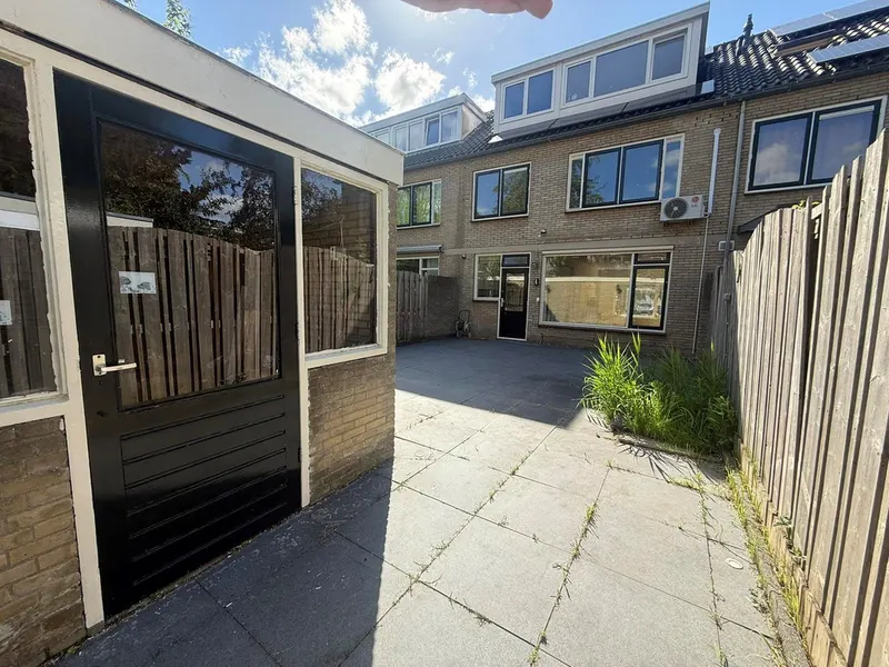 House Image 4
