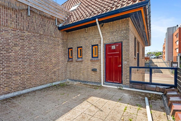House Exterior