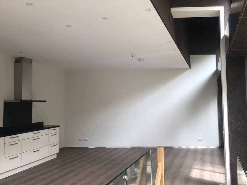 recent house