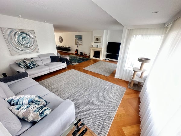 House Image 2
