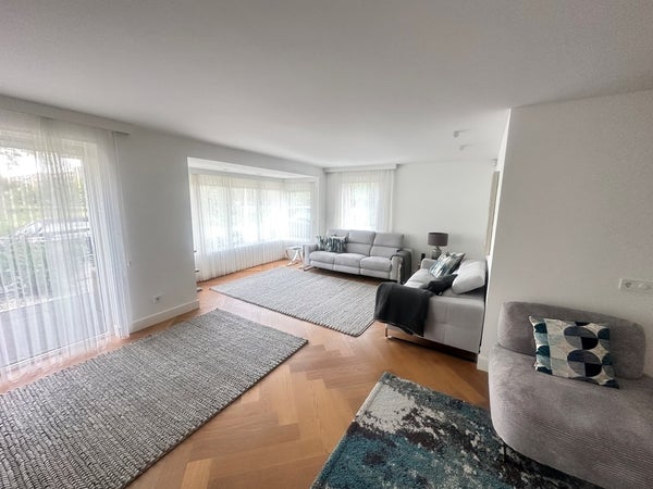 House Image 5