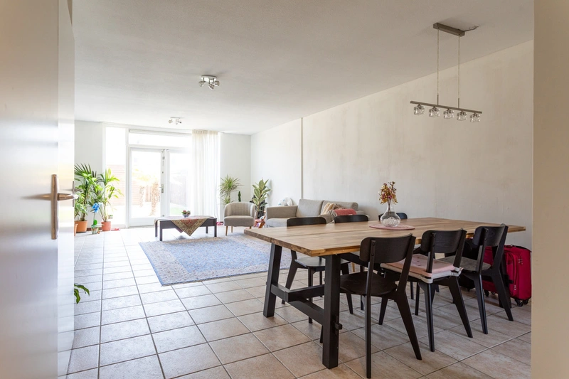 House Image 4