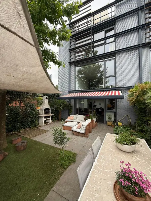 recent house