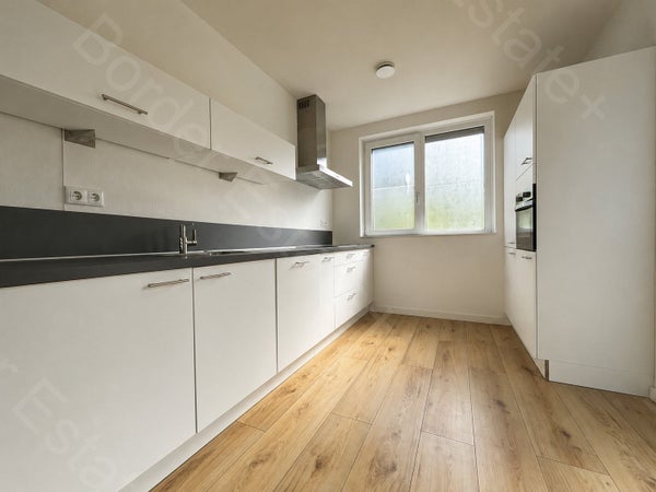 House Image 3
