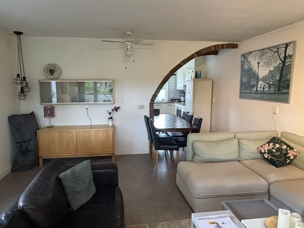 House Image 4