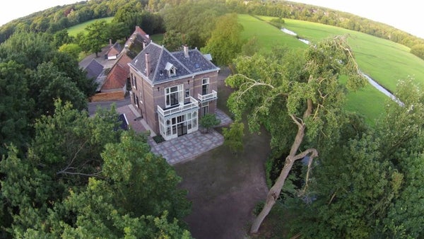 House Image 3