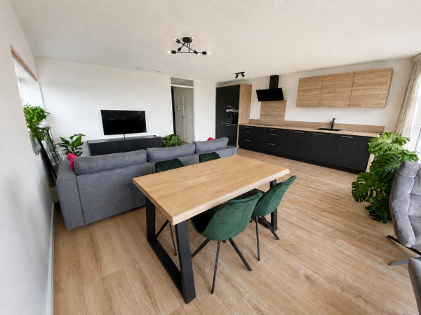 House Image 2
