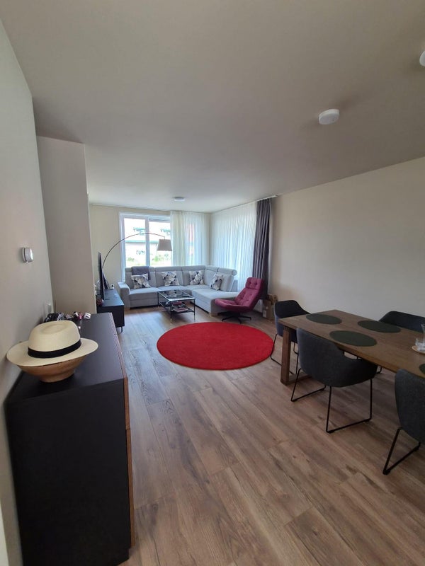 House Image 4