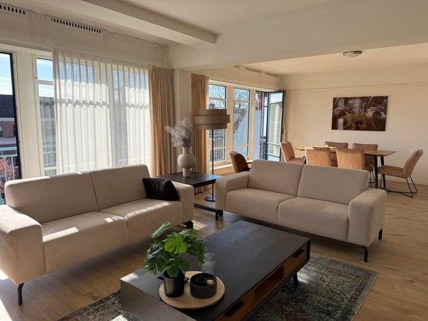 House Image 2