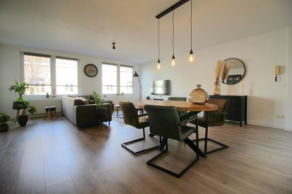 House Image 4