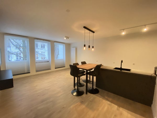 House Image 5