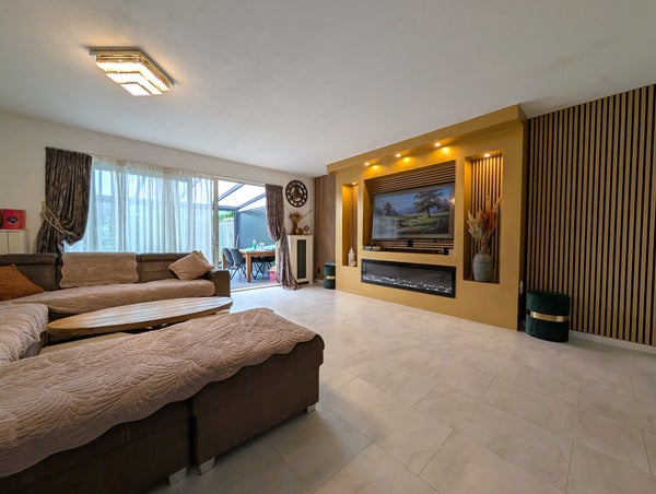 House Image 3