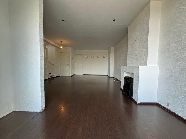 House Image 2