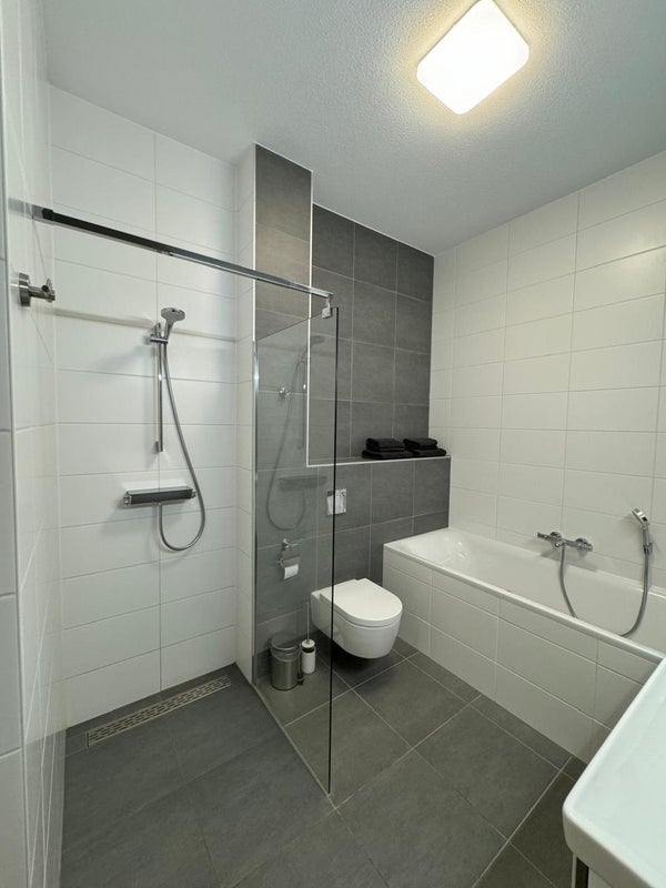 House Image 3