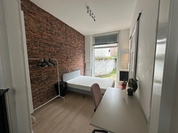 House Image 3