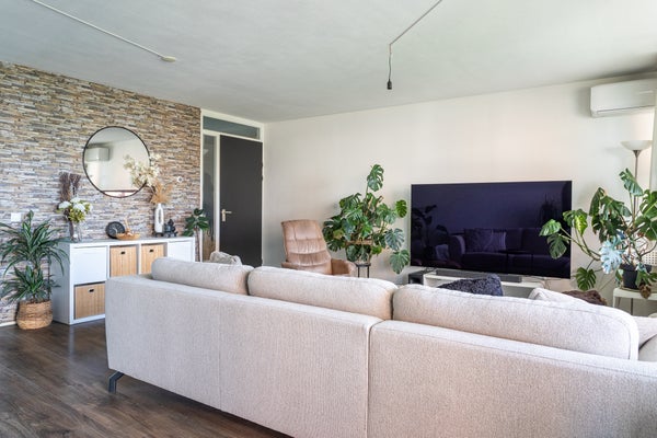 House Image 4