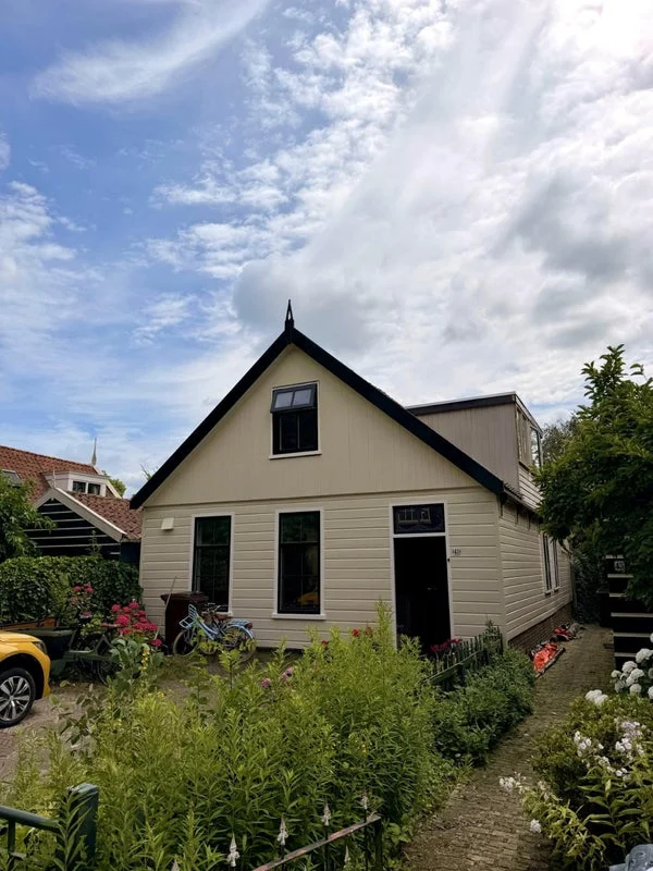 House Image 2