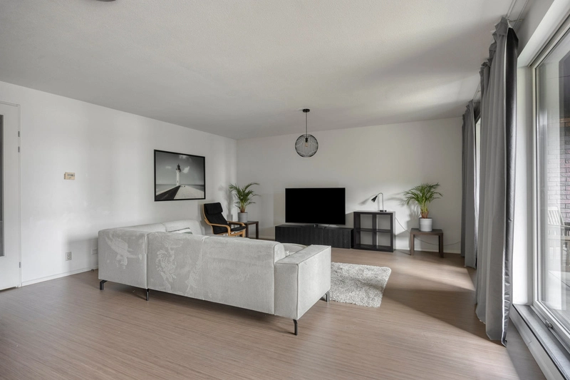 House Image 2