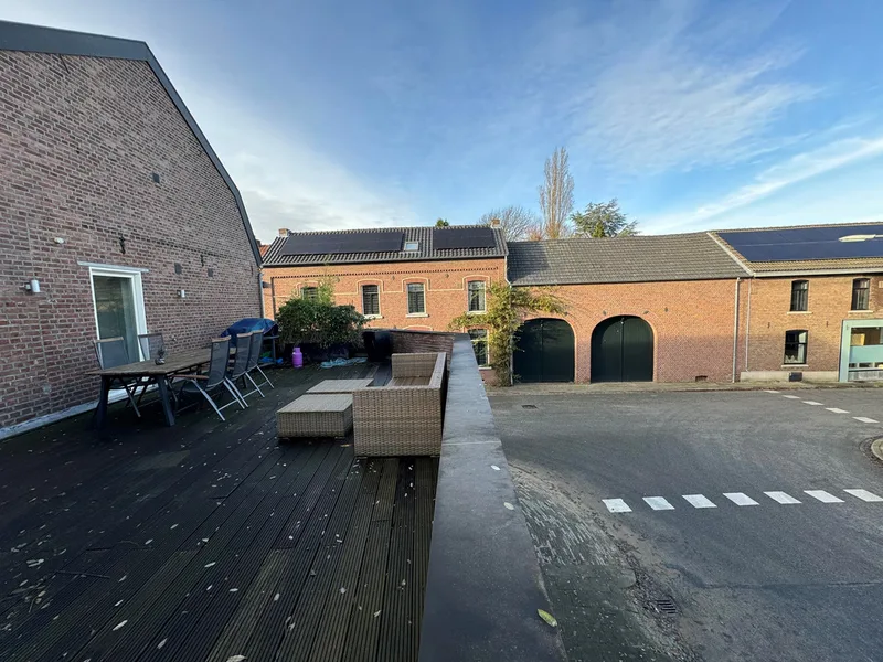 House Image 2