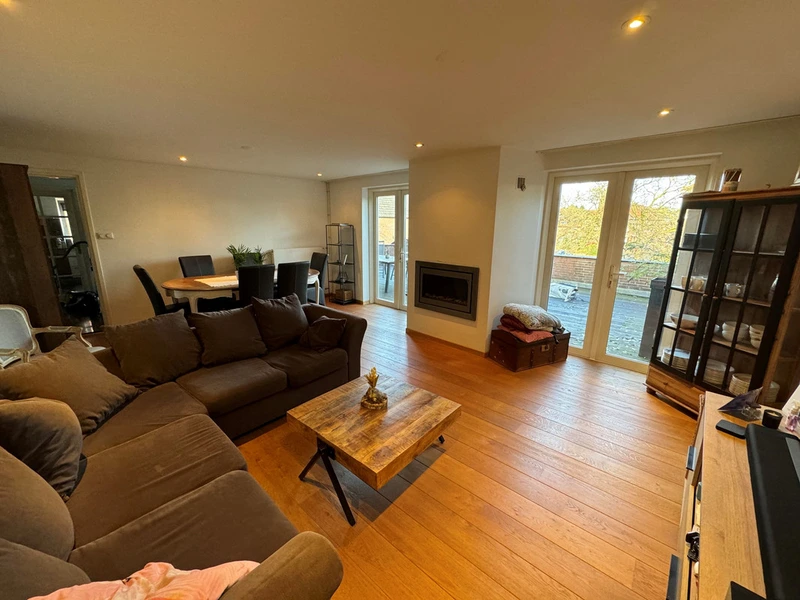 House Image 3