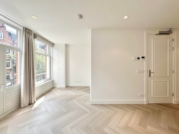House Image 4