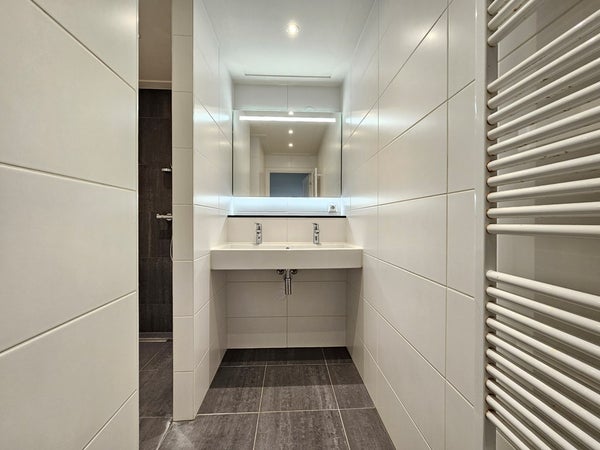 House Image 5