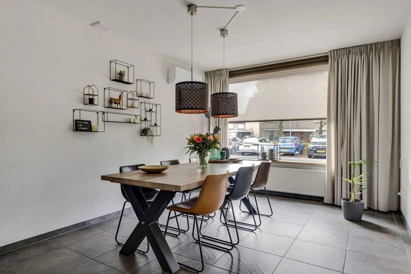House Image 4