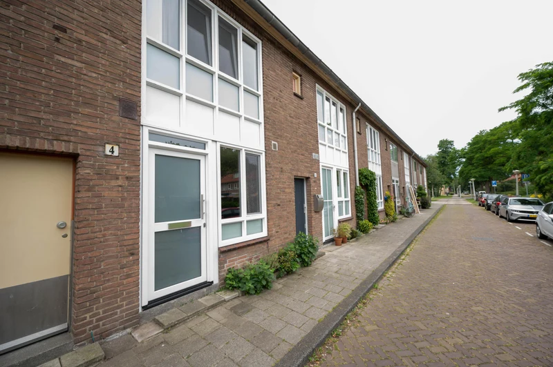 House Image 2