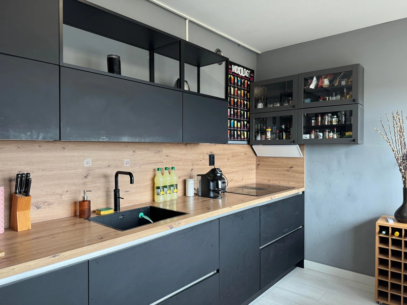 House Image 5
