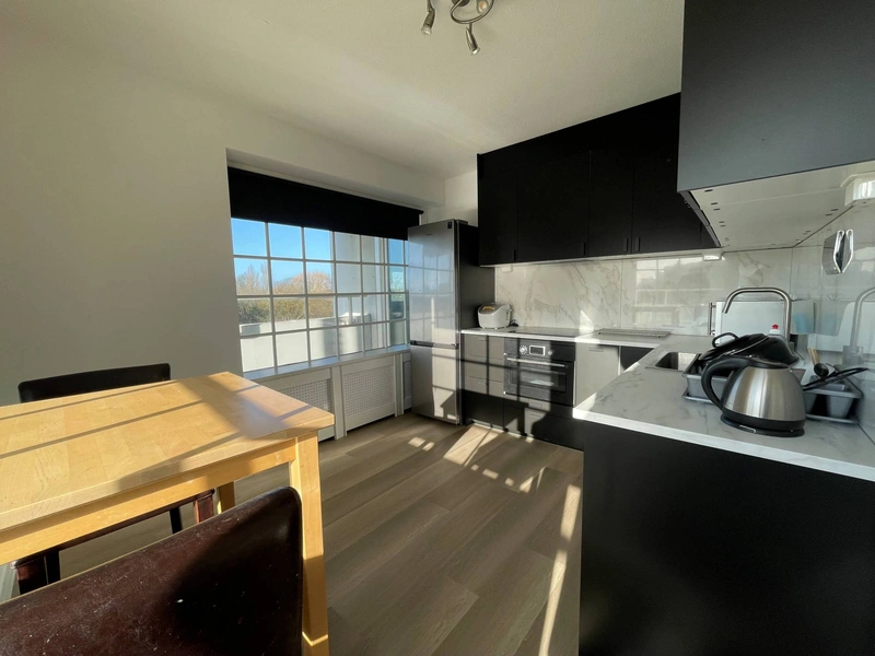 House Image 5