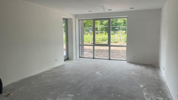 House Image 2