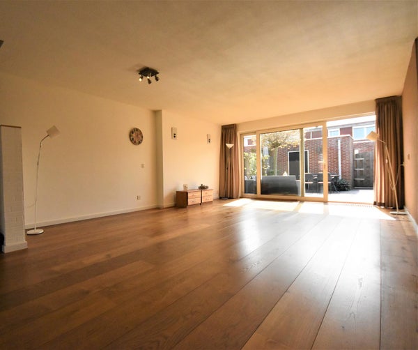 House Image 3