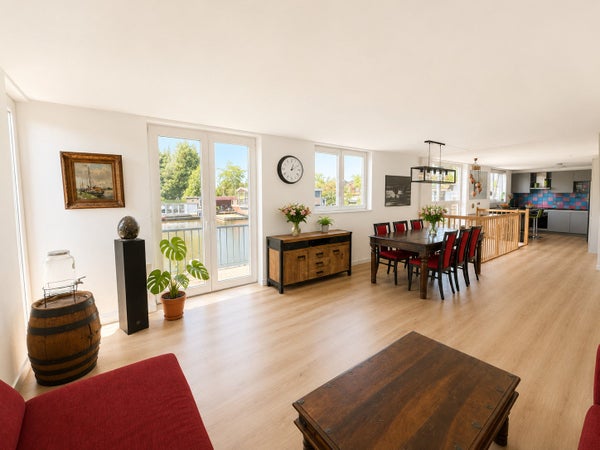 House Image 2