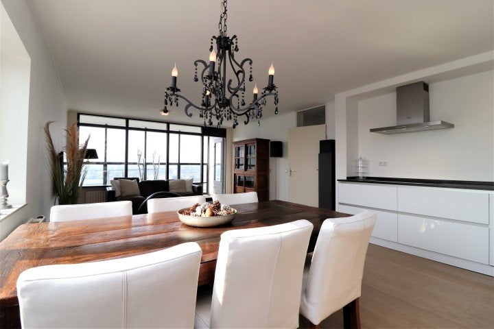 House Image 2