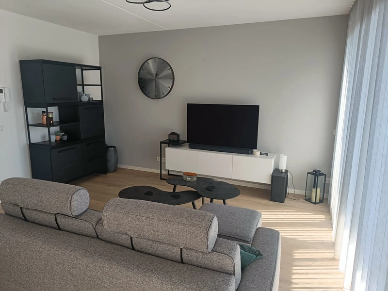 House Image 4