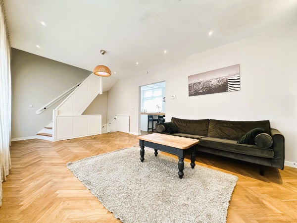House Image 4