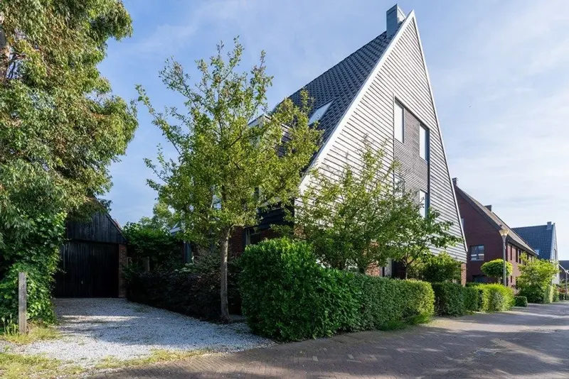 recent house