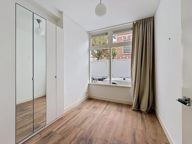 House Image 4