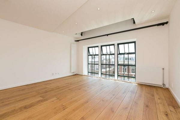 House Image 2
