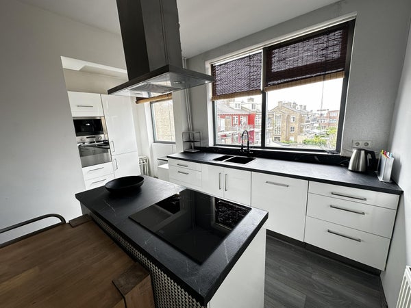 House Image 5