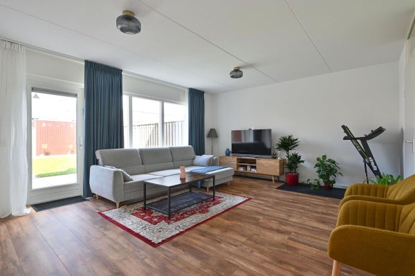 House Image 2