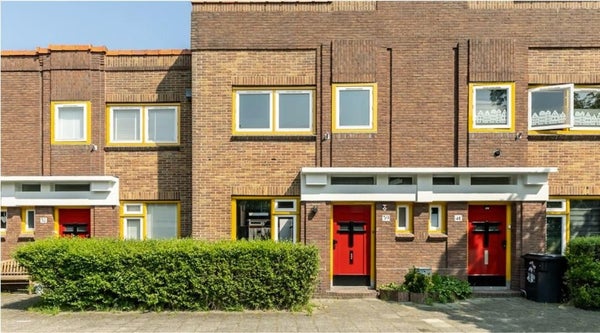 House Image 2