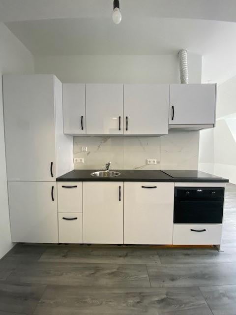 House Image 4