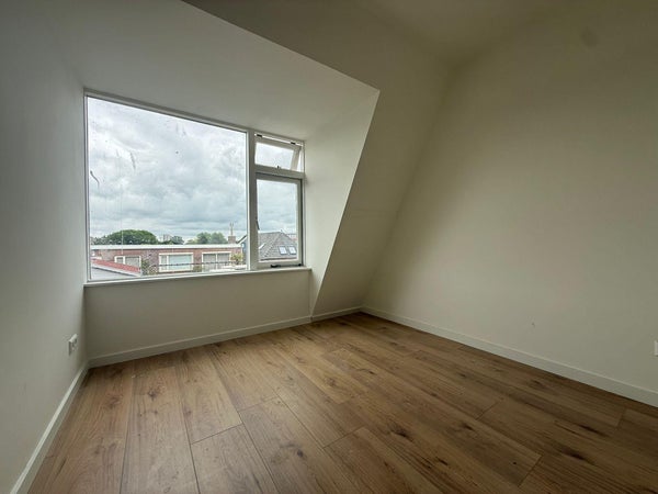 House Image 5