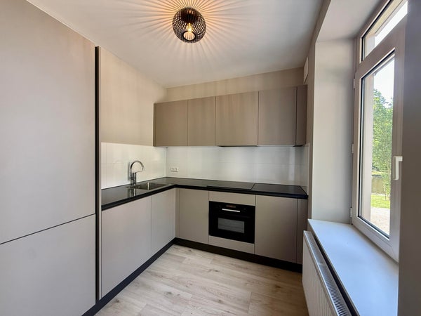 House Image 4